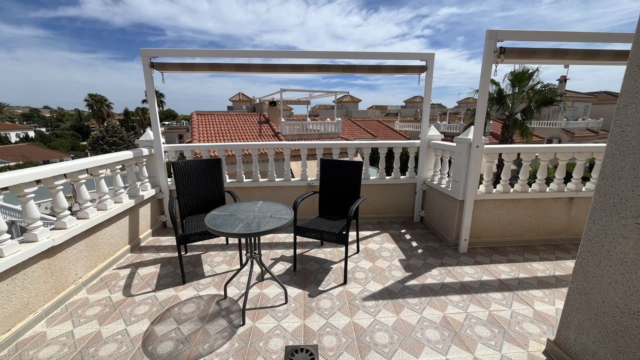 3 camera da letto Villa in vendita in Algorfa con piscina garage - 239.995 € (Rif: 9203202)