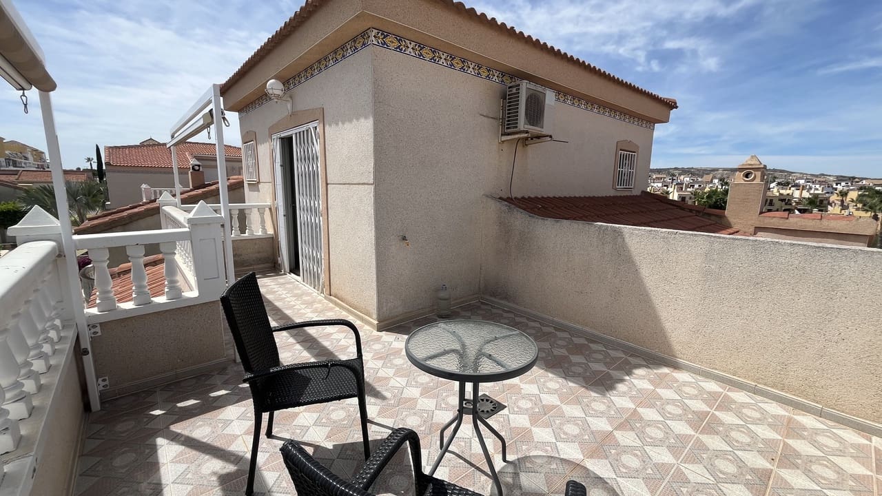 3 camera da letto Villa in vendita in Algorfa con piscina garage - 239.995 € (Rif: 9203202)