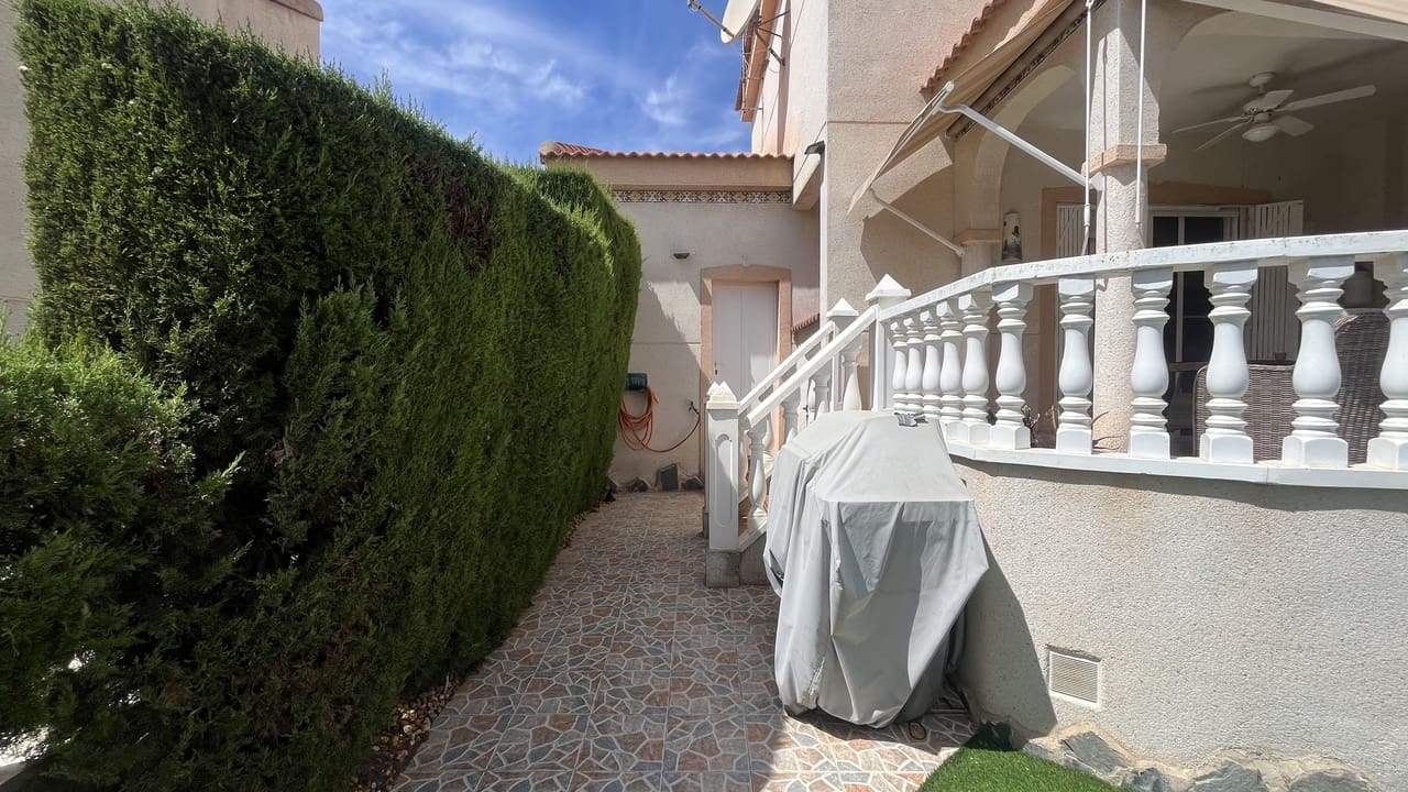 3 camera da letto Villa in vendita in Algorfa con piscina garage - 239.995 € (Rif: 9203202)