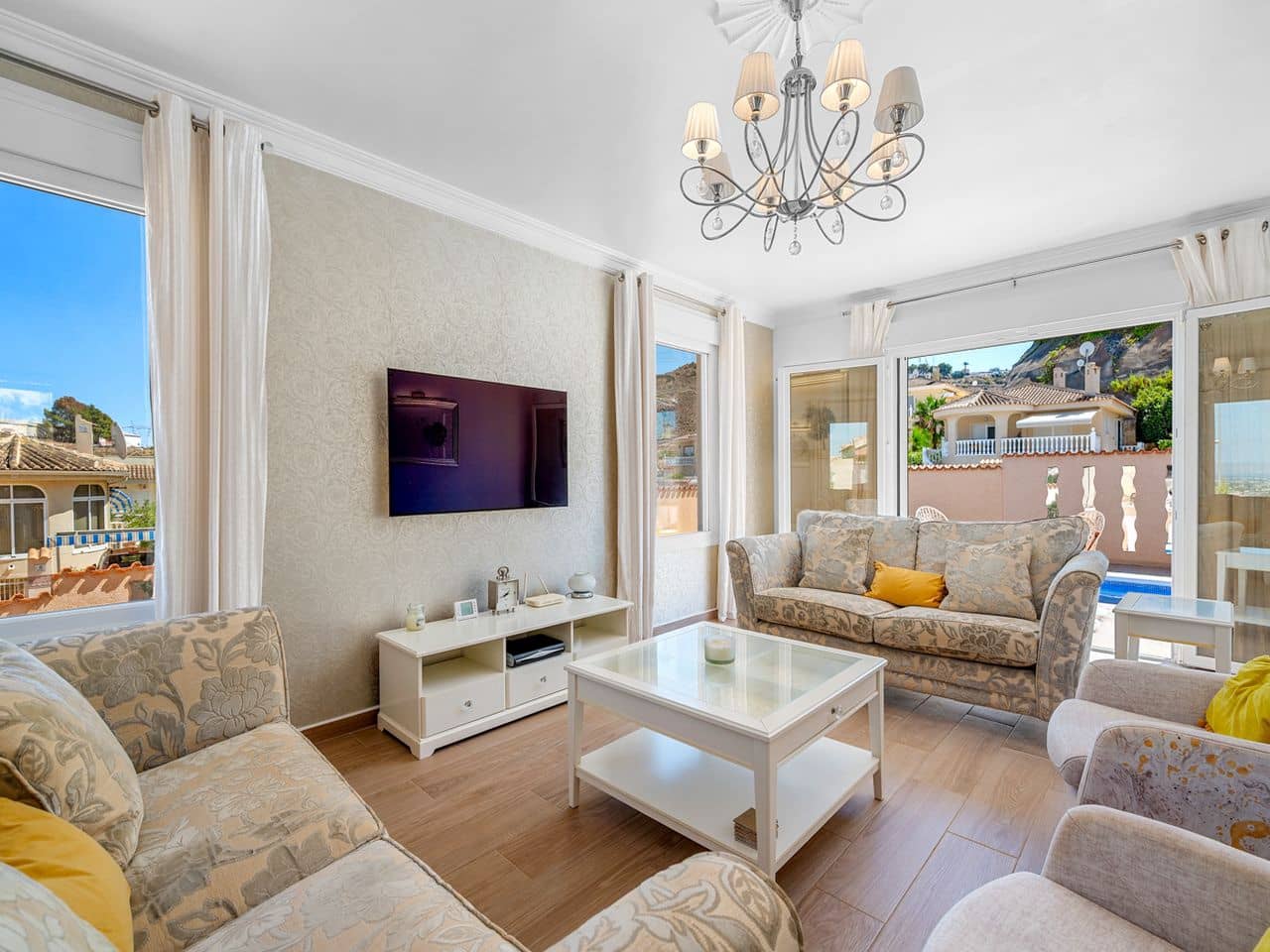 3 bedroom Villa for sale in Ciudad Quesada with pool - € 449,000 (Ref: 9234965)