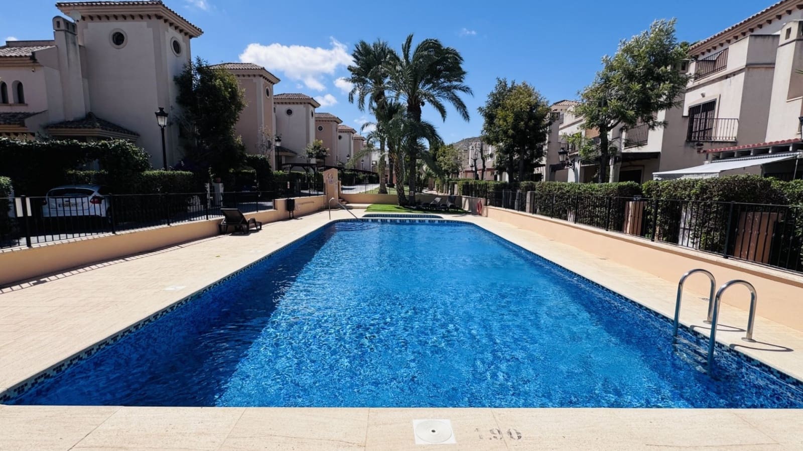 3 makuuhuone Paritalo myytävänä paikassa Algorfa mukana uima-altaan - 235 000 € (Ref: 9258082)