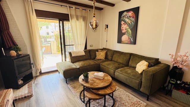 3 makuuhuone Paritalo myytävänä paikassa Algorfa mukana uima-altaan - 235 000 € (Ref: 9258082)