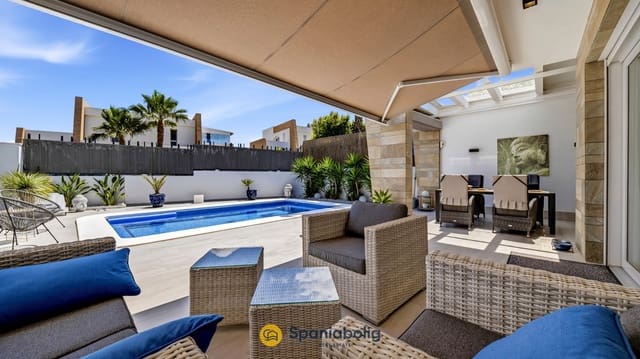 3 soverom Villa til salgs i Algorfa med svømmebasseng - € 585 000 (Ref: 9258139)