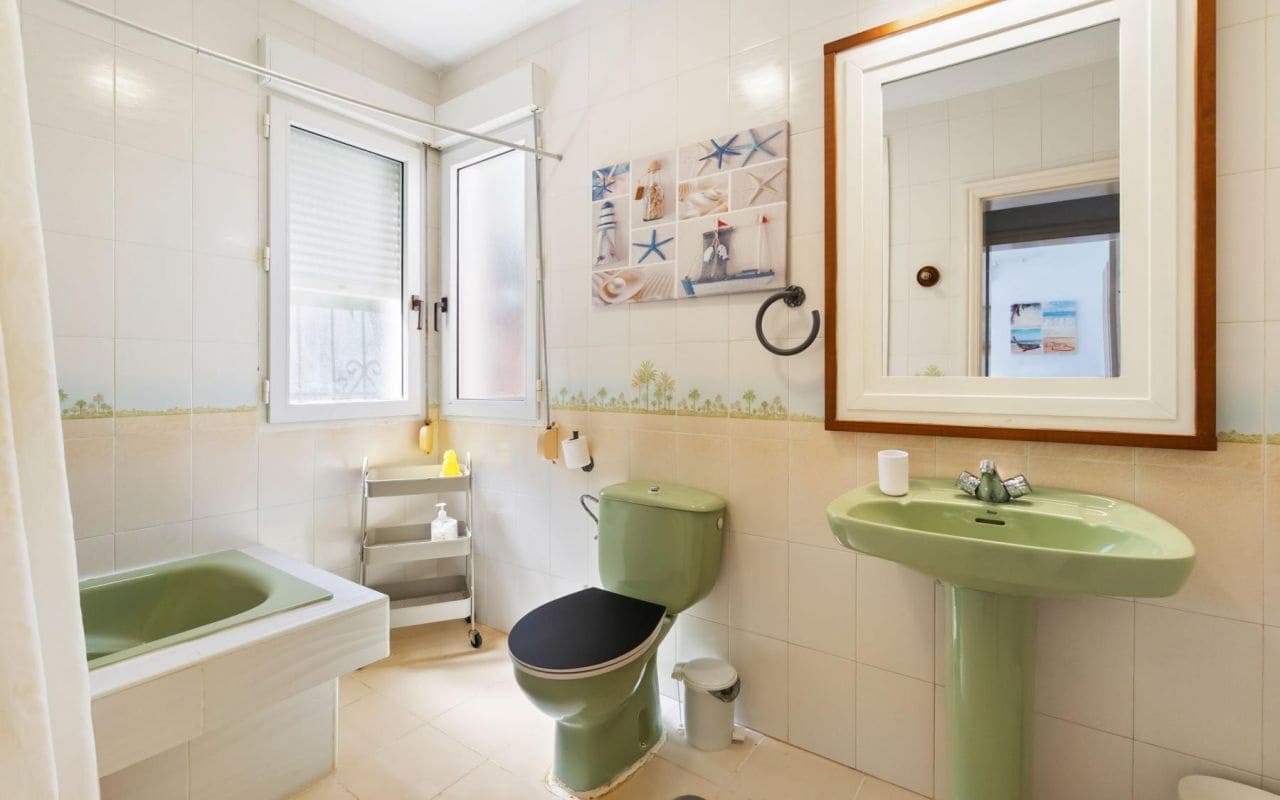 3 soverom Villa til salgs i La Zenia med svømmebasseng garasje - € 799 000 (Ref: 9270311)