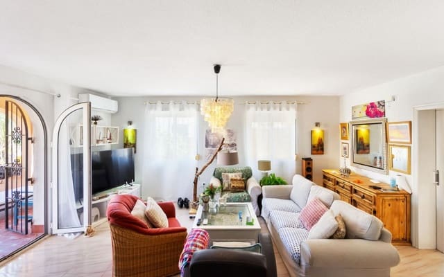 3 soverom Villa til salgs i La Zenia, Orihuela med svømmebasseng garasje - € 799 000 (Ref: 9270311)