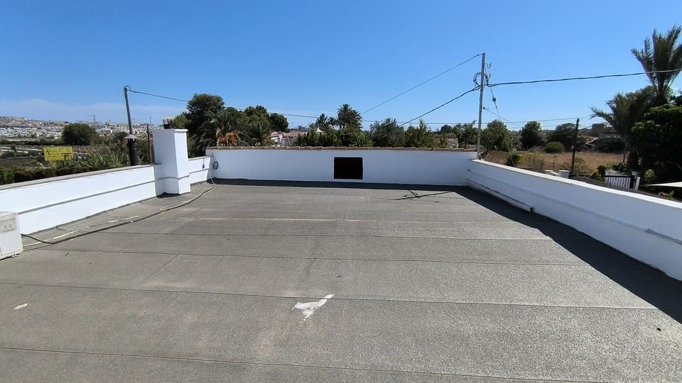 5 sovrum Villa till salu i Benijofar med pool - 460 000 € (Ref: 9270578)