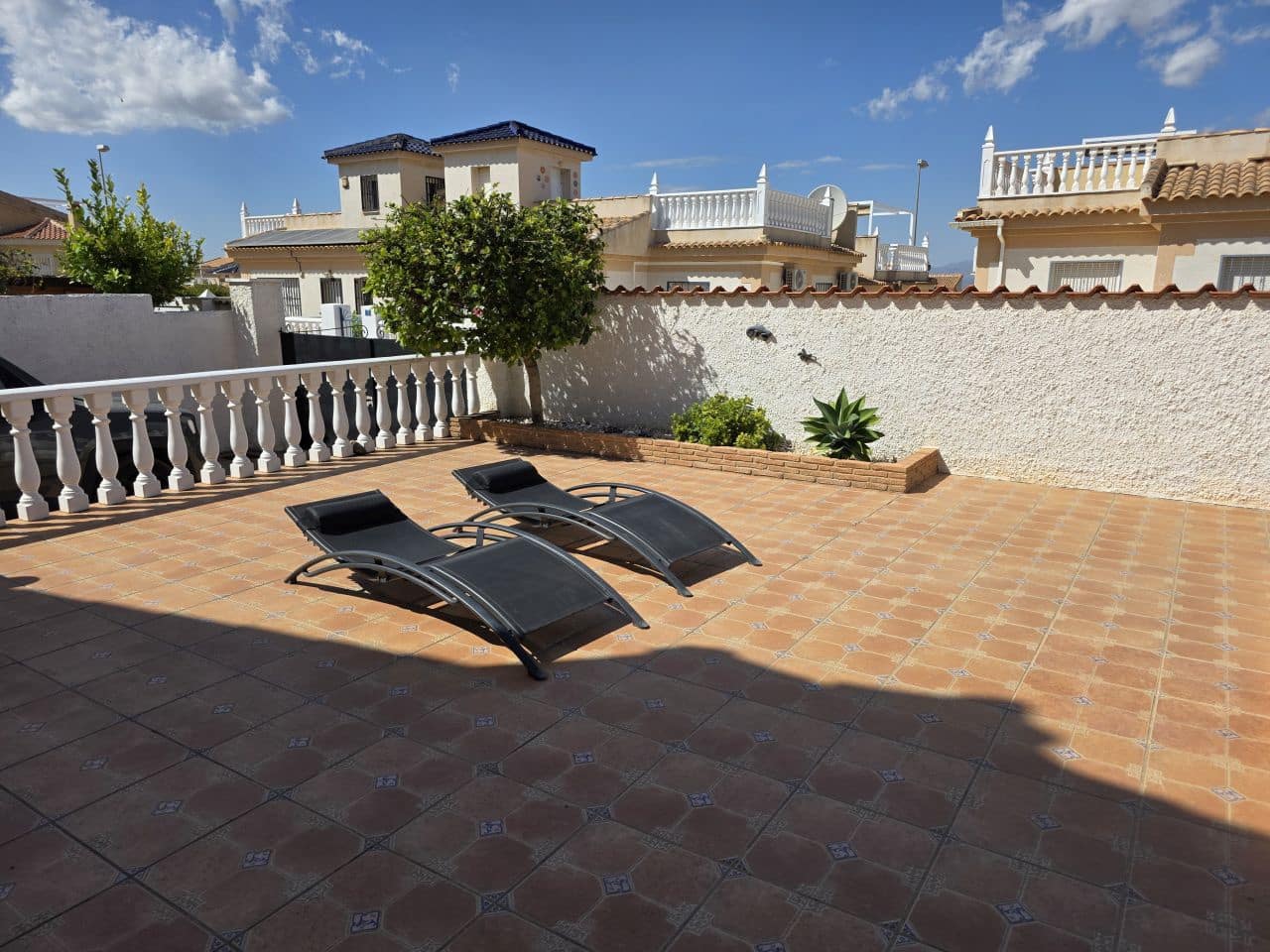 3 bedroom Villa for sale in Ciudad Quesada with pool - € 315,000 (Ref: 9271483)