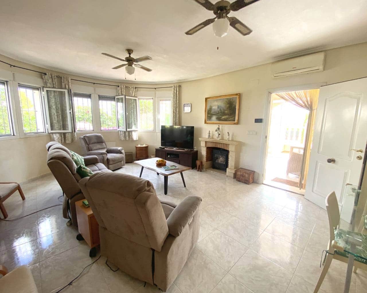 3 bedroom Villa for sale in Ciudad Quesada with pool - € 399,000 (Ref: 9278736)