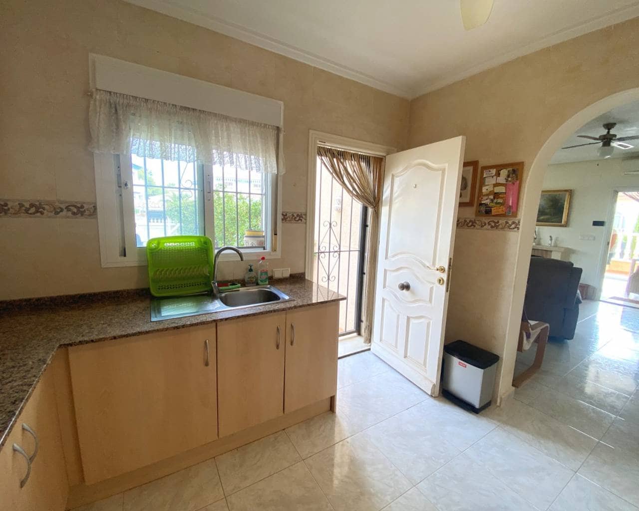 3 bedroom Villa for sale in Ciudad Quesada with pool - € 399,000 (Ref: 9278736)