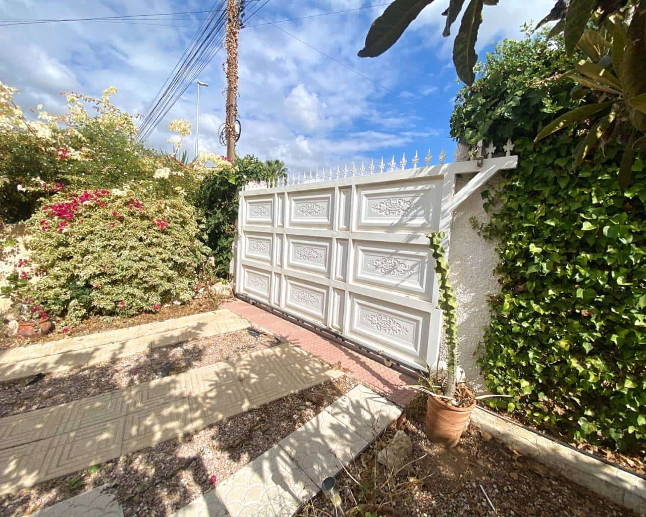 3 bedroom Villa for sale in Ciudad Quesada with pool - € 399,000 (Ref: 9278736)