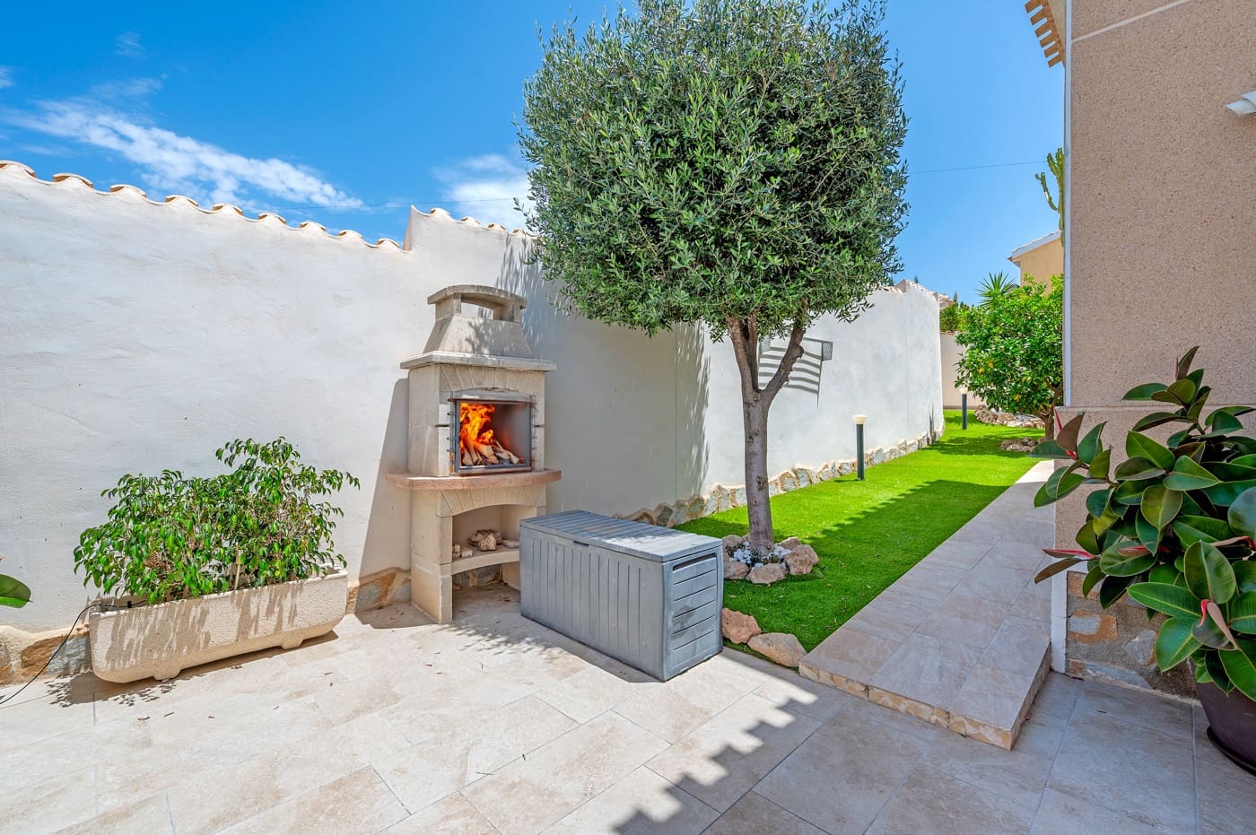 3 bedroom Villa for sale in Ciudad Quesada with pool - € 460,000 (Ref: 9292363)