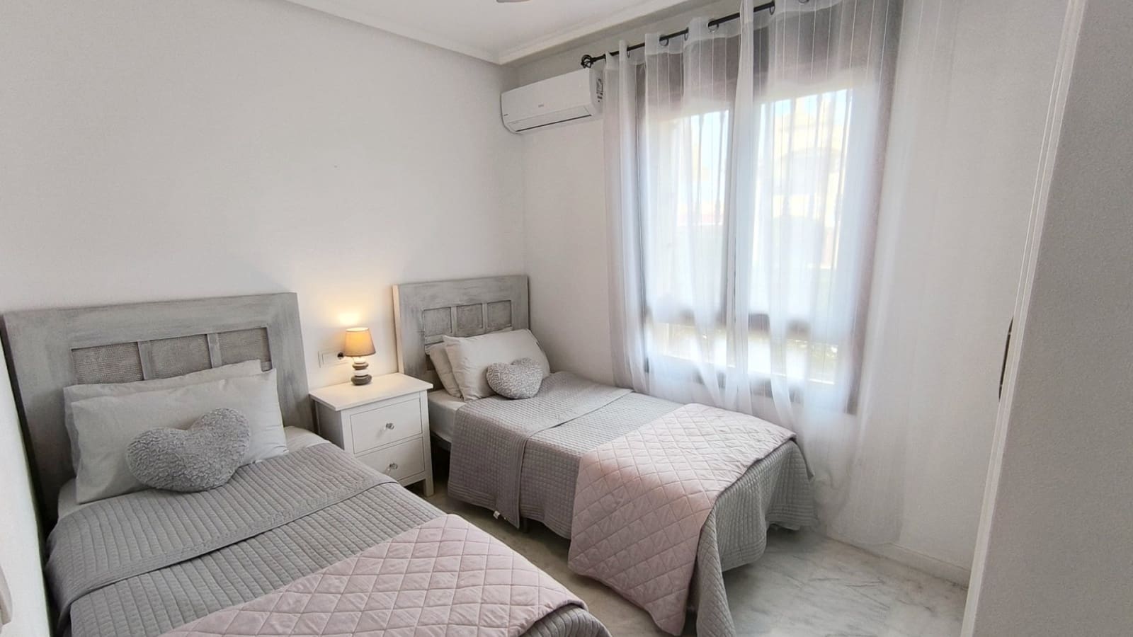 2 chambre Bungalow à vendre à Algorfa avec piscine - 219 950 € (Ref: 9301800)