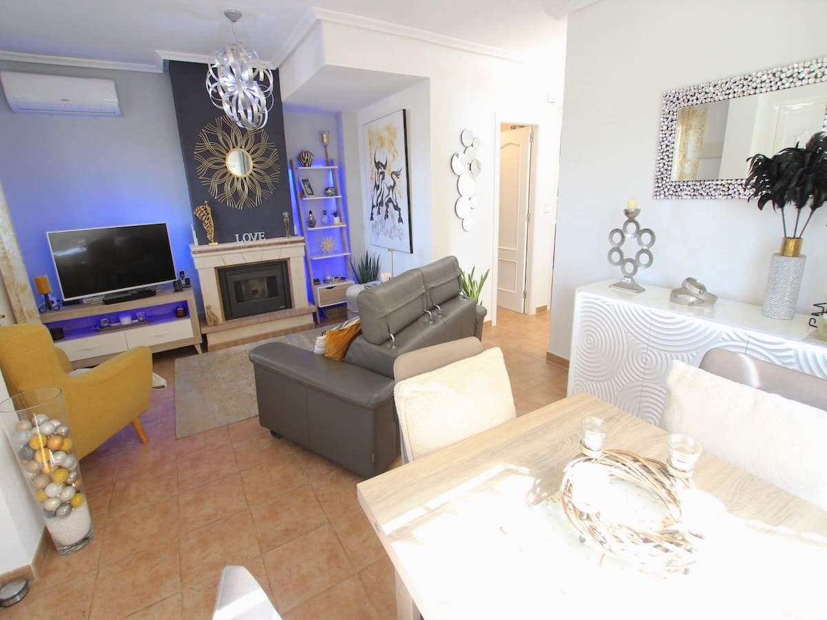 3 soveværelse Villa til salg i Guardamar del Segura - € 325.000 (Ref: 9309293)