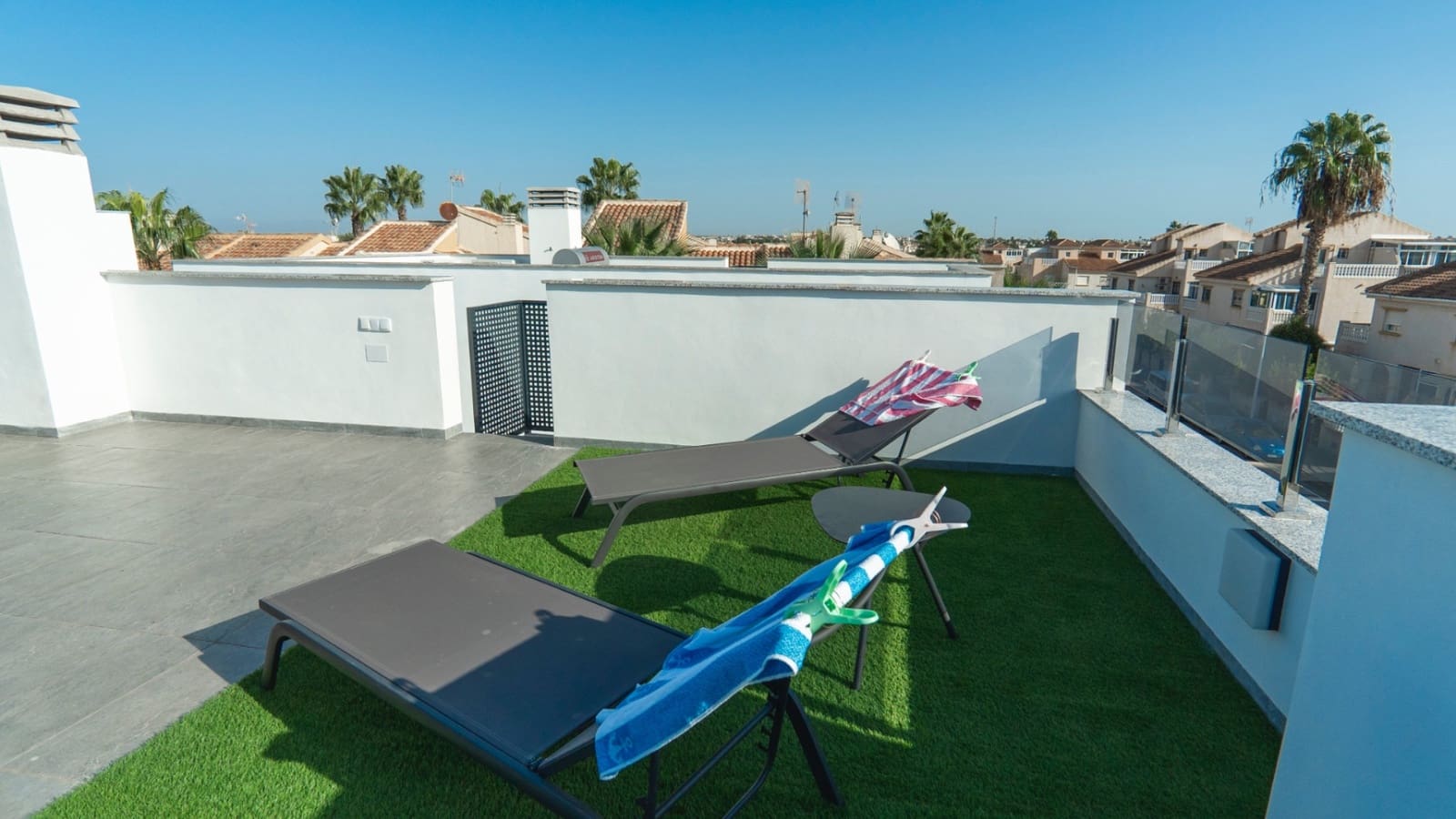 3 sypialnia Willa na sprzedaż w Orihuela Costa z basenem - 369 000 € (Ref: 9311969)