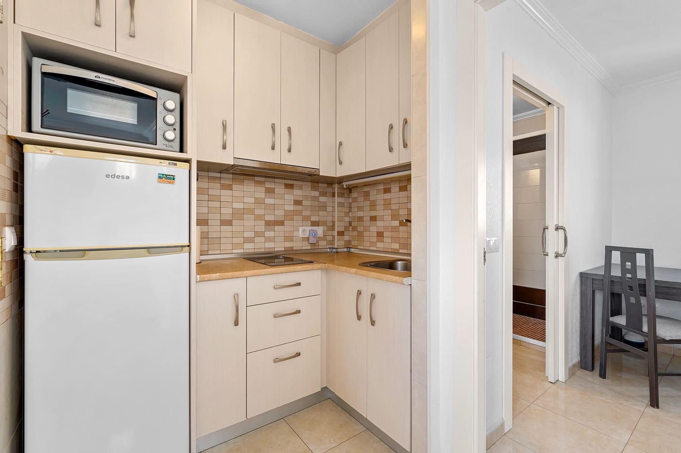 Chalet de 5 habitaciones en Benijófar en venta con piscina - 359.000 € (Ref: 9313919)