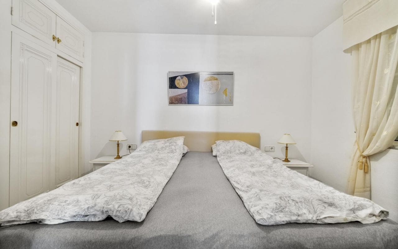 3 slaapkamer Rijtjeshuis te koop in Playa Flamenca met zwembad - € 249.000 (Ref: 9319716)