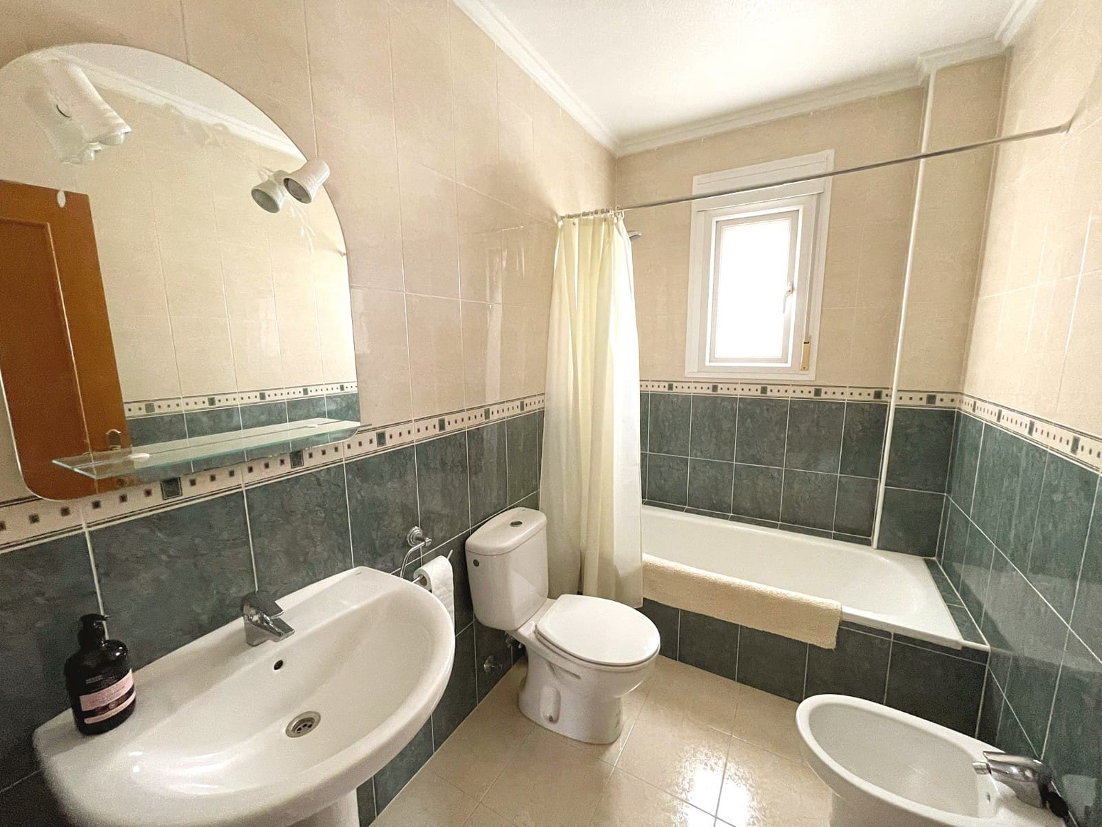 3 bedroom Villa for sale in Ciudad Quesada with pool - € 230,000 (Ref: 9331772)