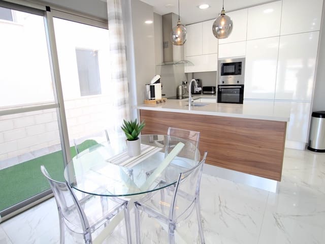 3 quarto Moradia para venda em Villamartin, Orihuela com piscina - 375 000 € (Ref: 9335495)