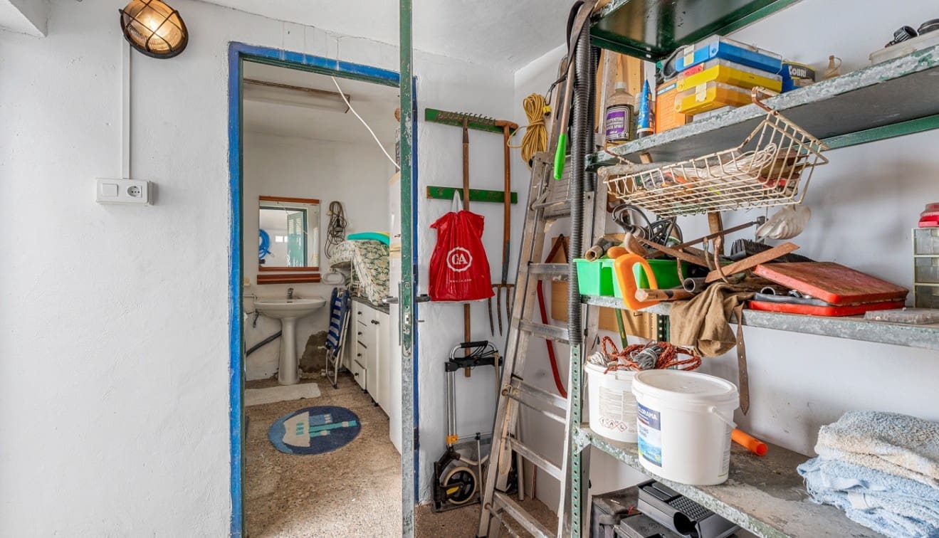 4 soverom Kjedet enebolig til salgs i Punta Prima med svømmebasseng - € 485 000 (Ref: 9345563)