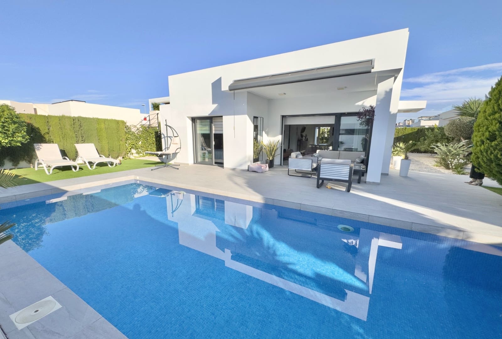 3 makuuhuone Huvila myytävänä paikassa Benijofar - 435 000 € (Ref: 9354240)