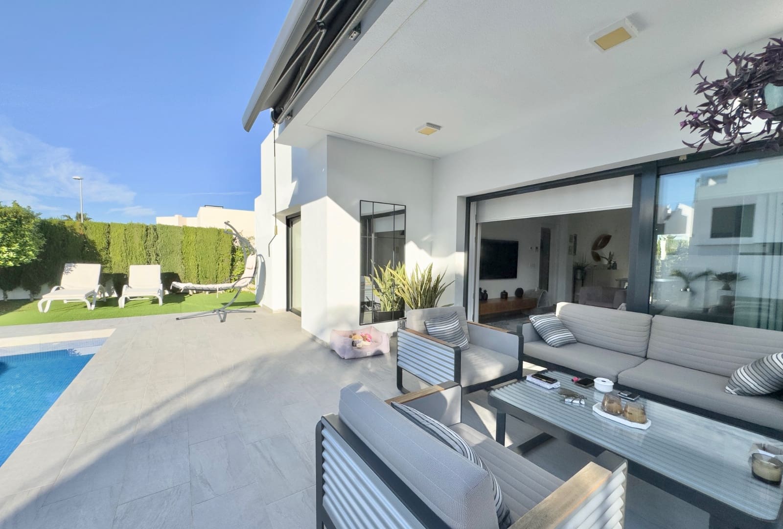 3 makuuhuone Huvila myytävänä paikassa Benijofar - 435 000 € (Ref: 9354240)