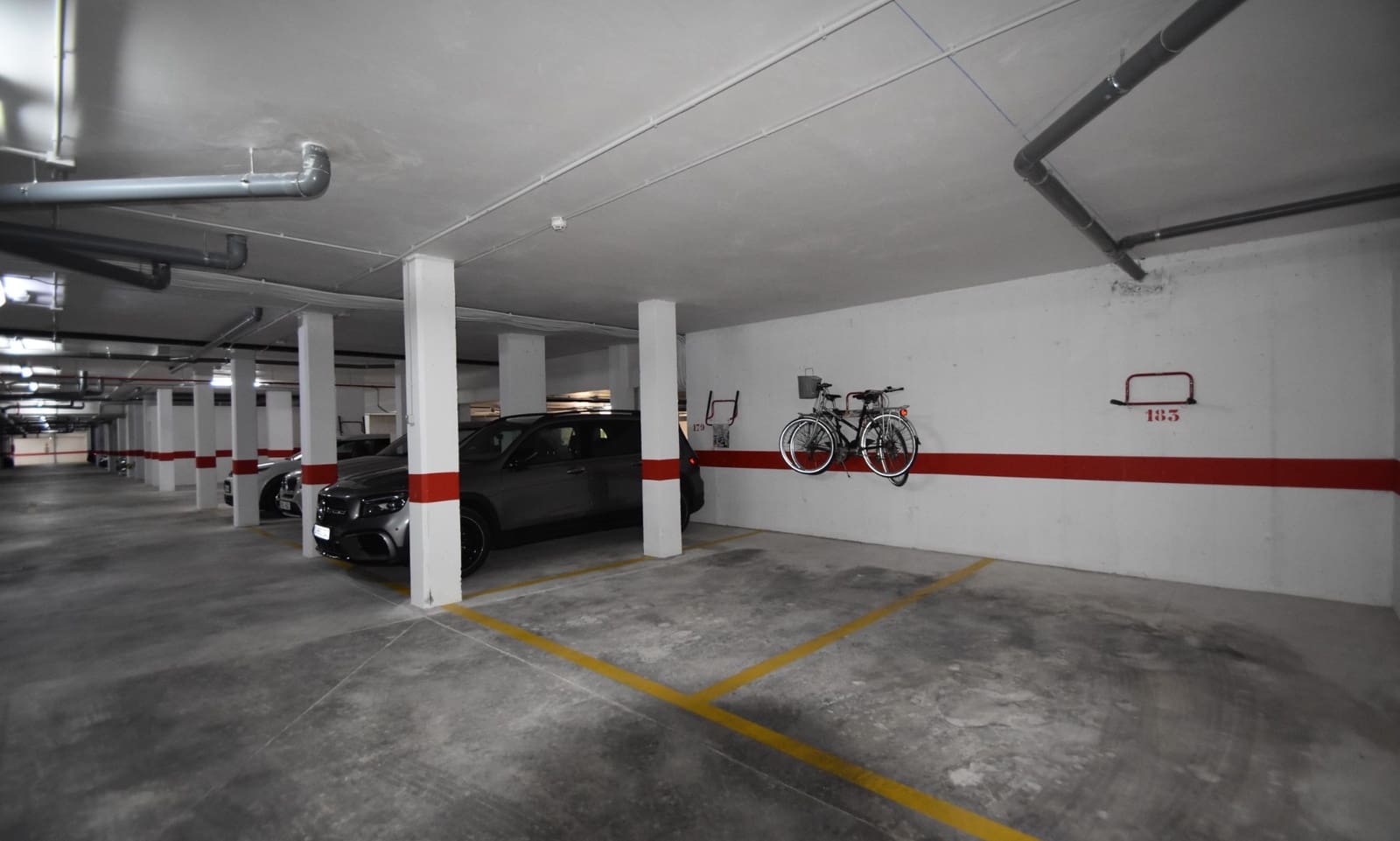 2 bedroom Apartment for sale in Guardamar del Segura with pool - € 259,900 (Ref: 9354241)