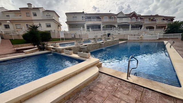 2 makuuhuone Omakotitalo myytävänä paikassa Benijófar mukana uima-altaan - 189 995 € (Ref: 9360502)