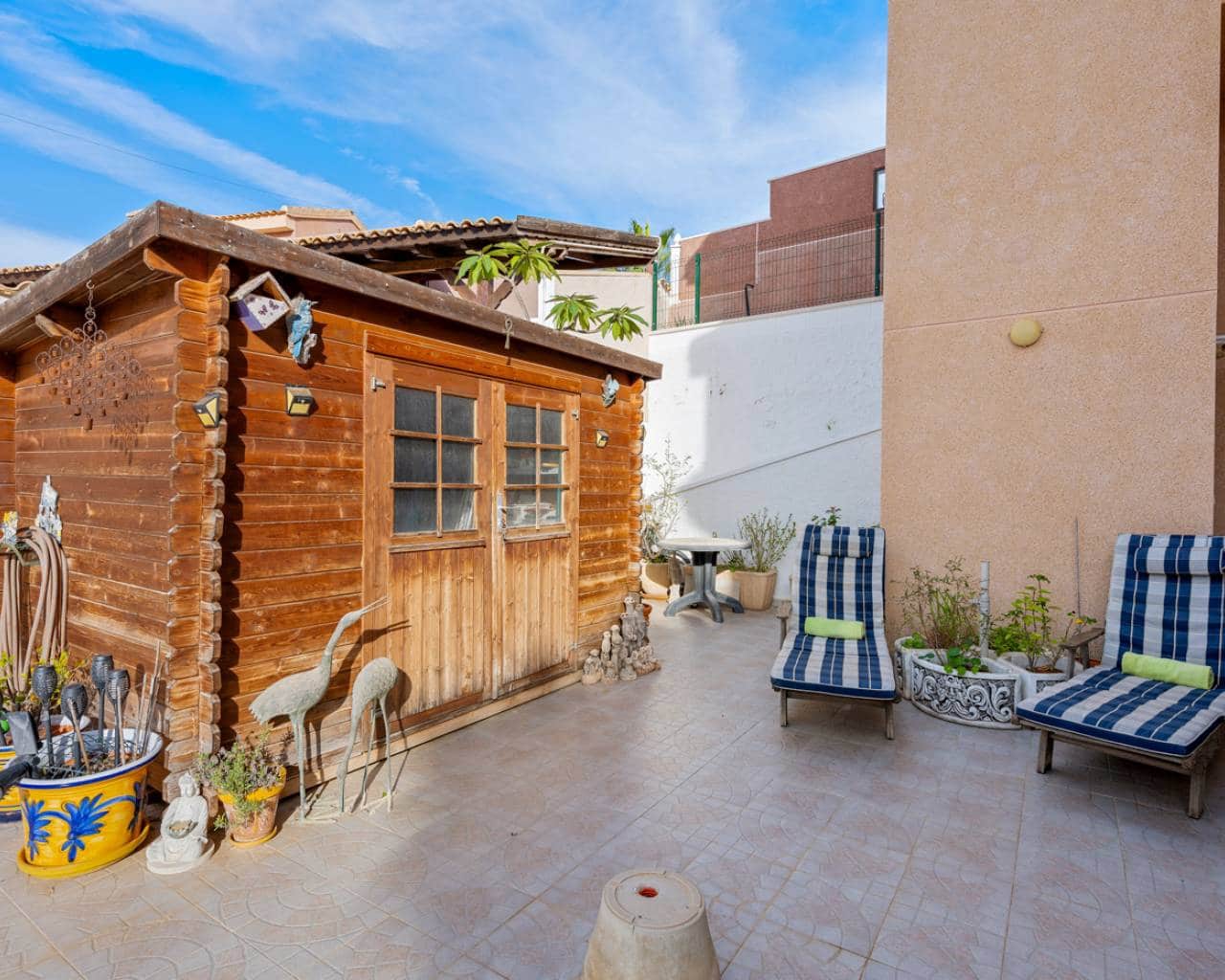 2 bedroom Villa for sale in Ciudad Quesada with pool - € 325,000 (Ref: 9360702)