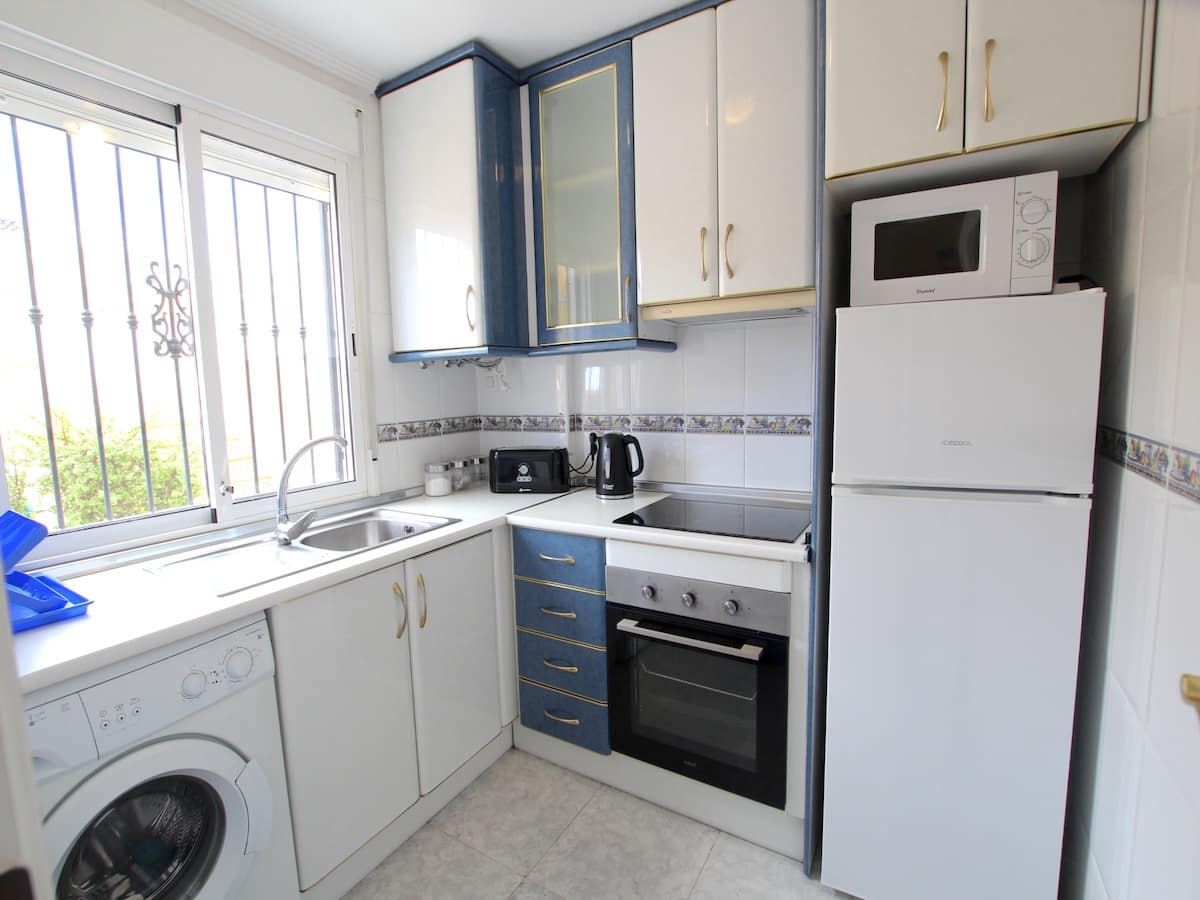 2 bedroom Apartment for sale in Benijofar - € 168,000 (Ref: 9363225)