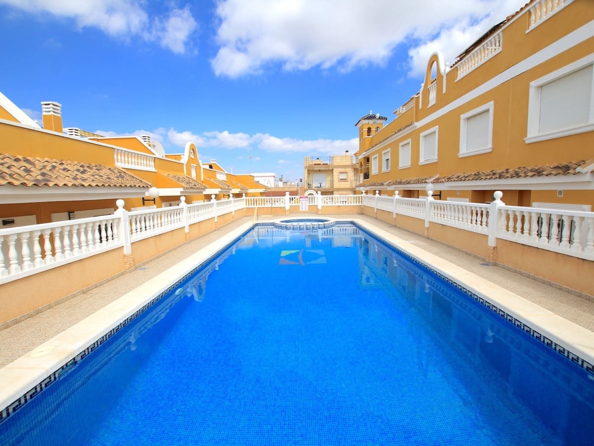 2 bedroom Apartment for sale in Benijofar - € 168,000 (Ref: 9363225)