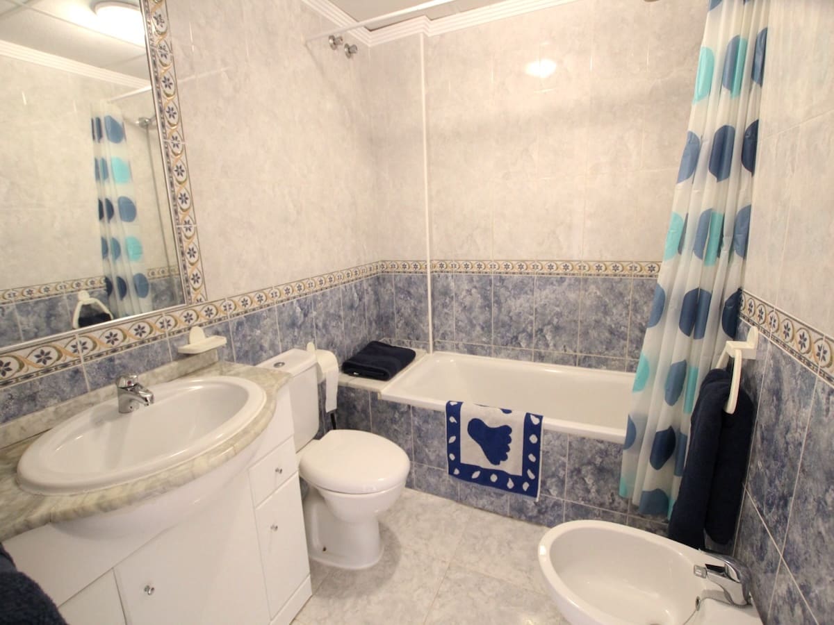 2 bedroom Apartment for sale in Benijofar - € 168,000 (Ref: 9363225)