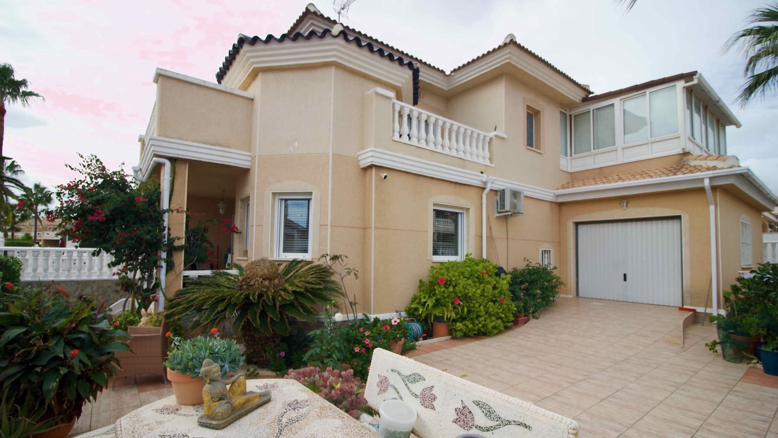 3 bedroom Villa for sale in Ciudad Quesada with pool garage - € 272,500 (Ref: 9371224)