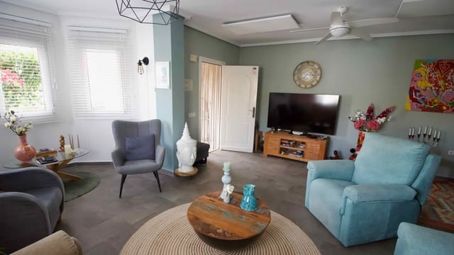 3 bedroom Villa for sale in Ciudad Quesada, Rojales with pool garage - € 272,500 (Ref: 9371224)