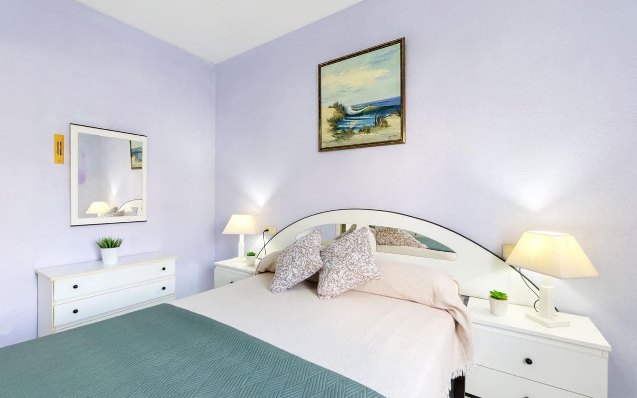 Casa de 3 habitaciones en Orihuela Costa en venta con piscina - 179.000 € (Ref: 9377979)