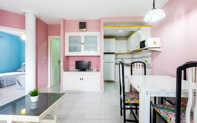 Casa de 3 habitaciones en Orihuela Costa, Orihuela en venta con piscina - 179.000 € (Ref: 9377979)