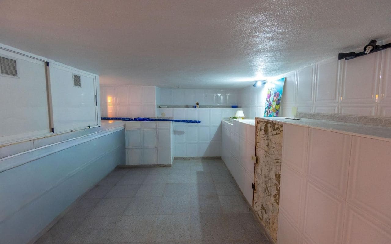 Casa de 3 habitaciones en Orihuela Costa en venta con piscina - 179.000 € (Ref: 9377979)
