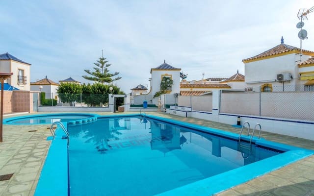 Casa de 3 habitaciones en Orihuela Costa, Orihuela en venta con piscina - 179.000 € (Ref: 9377979)