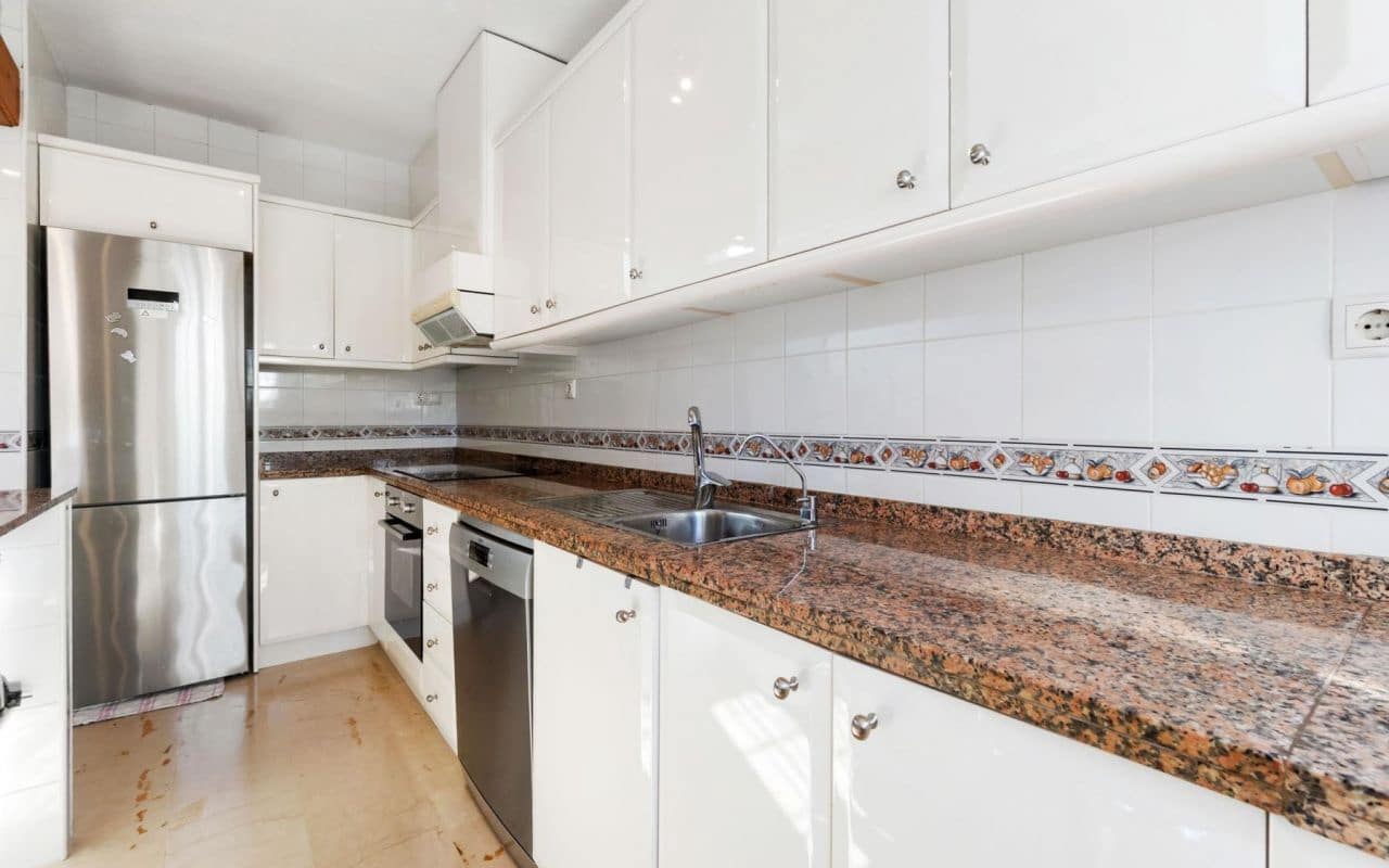 3 bedroom Townhouse for sale in Playa Flamenca with pool - € 275,000 (Ref: 9377980)