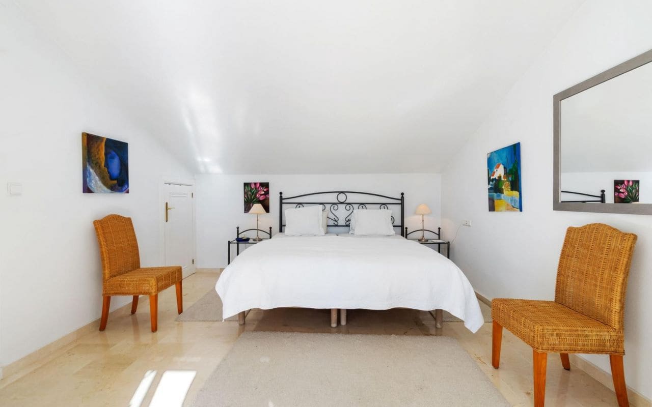 3 bedroom Townhouse for sale in Playa Flamenca with pool - € 275,000 (Ref: 9377980)