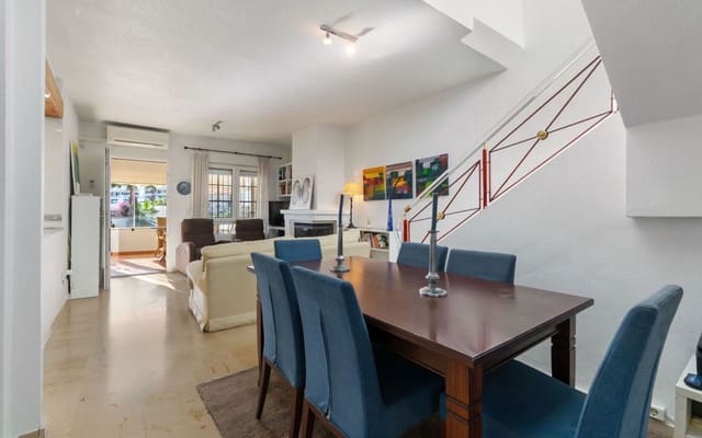 3 bedroom Townhouse for sale in Playa Flamenca, Orihuela with pool - € 275,000 (Ref: 9377980)