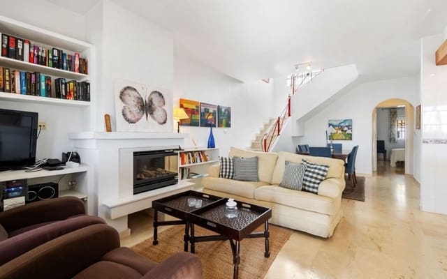 3 bedroom Townhouse for sale in Playa Flamenca, Orihuela with pool - € 275,000 (Ref: 9377980)