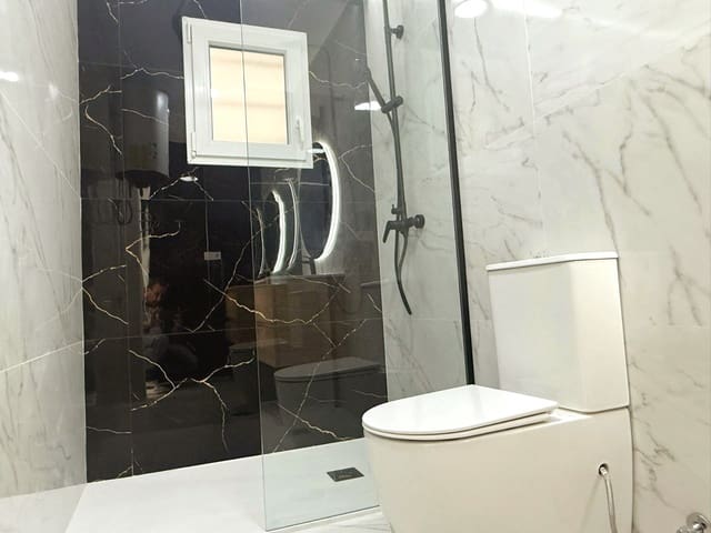 Lejlighed til salg i Ciudad Quesada, Rojales - € 99.800 (Ref: 9378140)