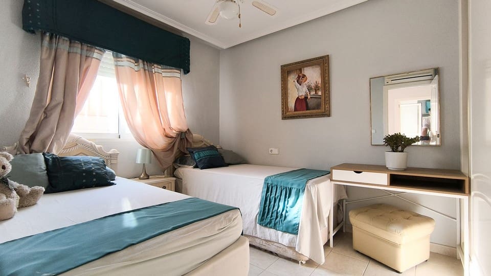 3 bedroom Villa for sale in Ciudad Quesada with pool - € 260,000 (Ref: 9379959)