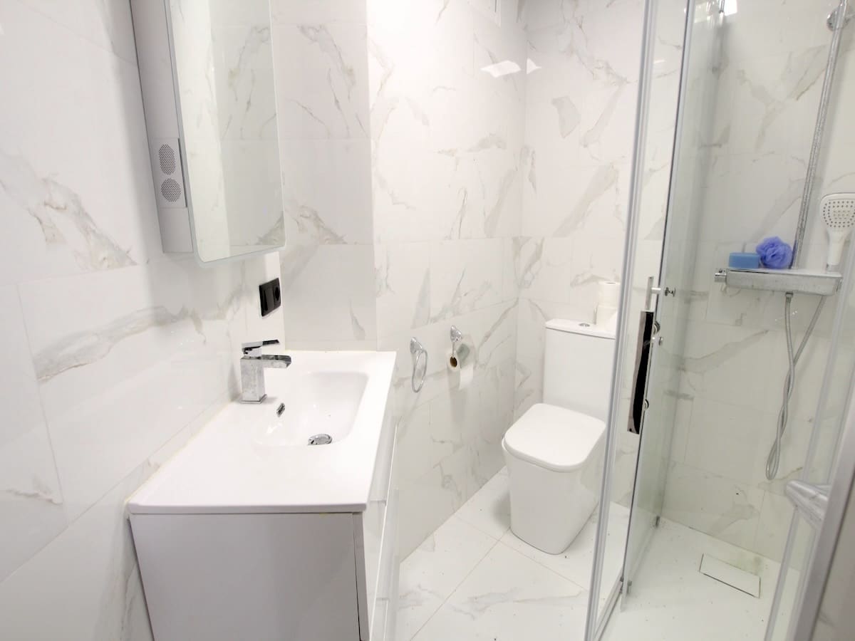 6 sypialnia Willa na sprzedaż w Algorfa z basenem garażem - 395 000 € (Ref: 9386895)