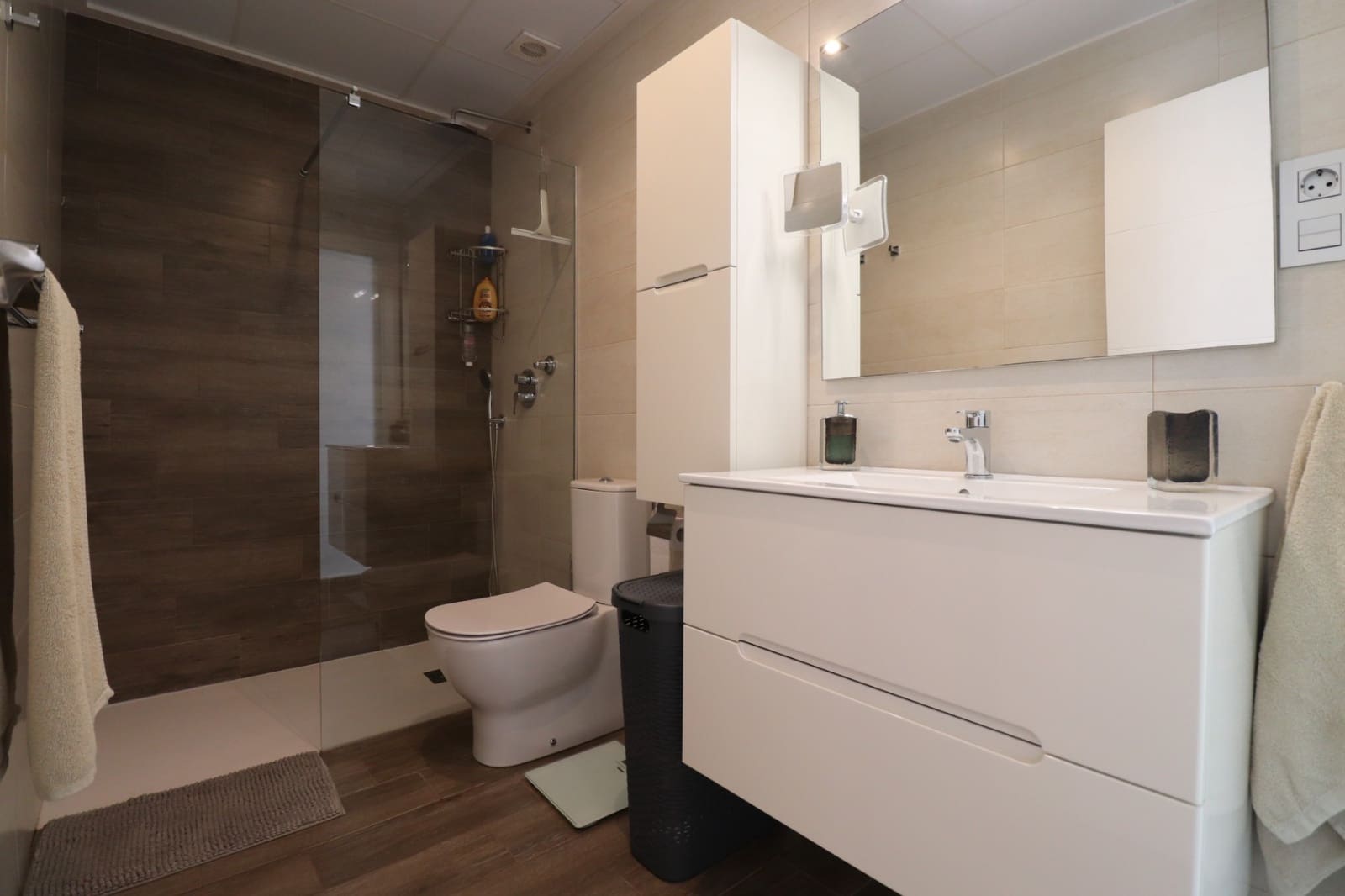 3 sovrum Semi-fristående Villa till salu i Daya Vieja med pool - 429 000 € (Ref: 9388222)