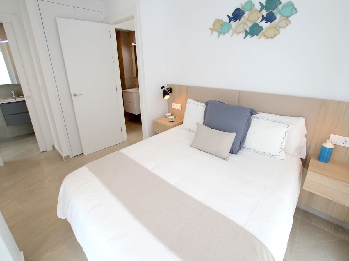 3 makuuhuone Paritalo myytävänä paikassa Algorfa mukana uima-altaan - 485 000 € (Ref: 9388525)