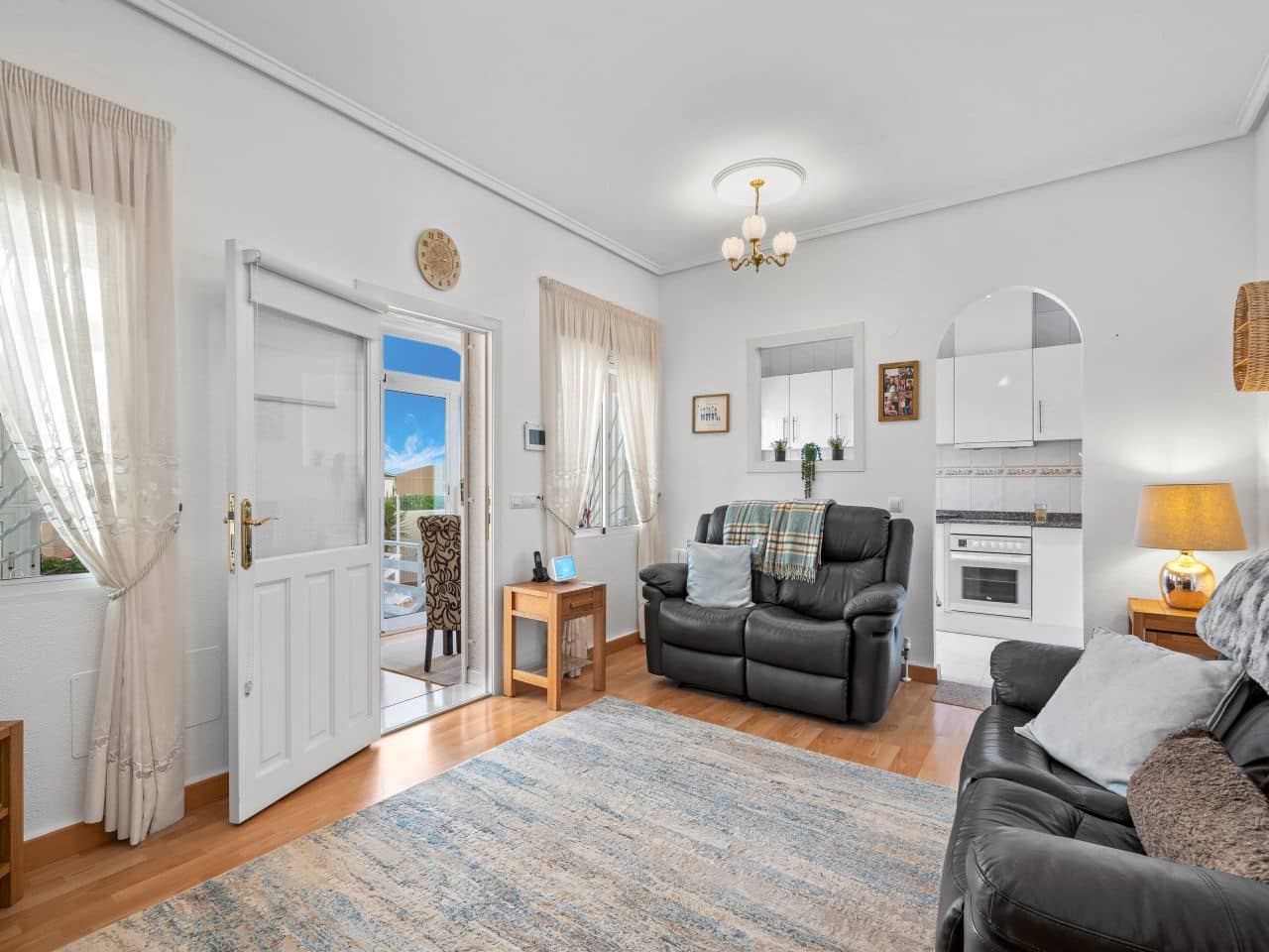 3 sypialnia Willa na sprzedaż w Benimar z basenem - 349 950 € (Ref: 9396752)