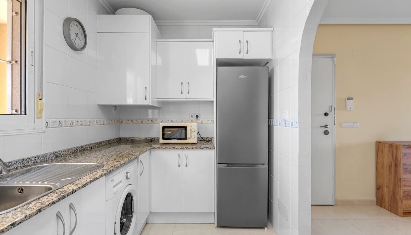 2 soveværelse Lejlighed til salg i Ciudad Quesada med swimmingpool - € 169.000 (Ref: 9398811)