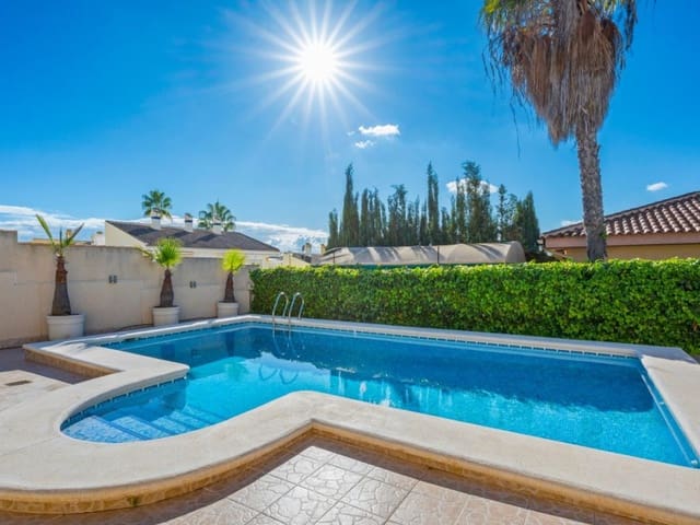 2 soveværelse Villa til salg i Benimar, Benijófar med swimmingpool - € 410.000 (Ref: 9401079)