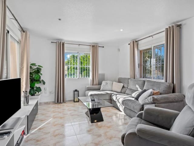 2 soveværelse Villa til salg i Benimar, Benijófar med swimmingpool - € 410.000 (Ref: 9401079)